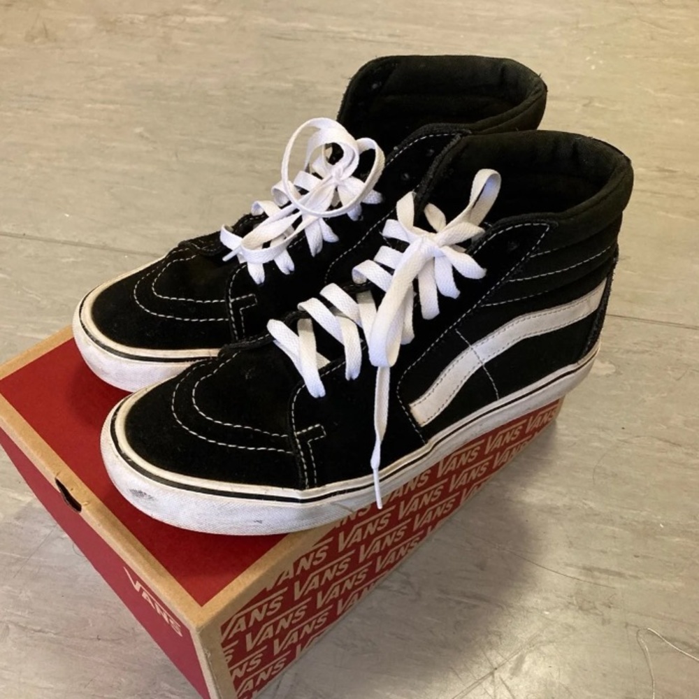 Vans SK8-Hi Black/True White Sneakers